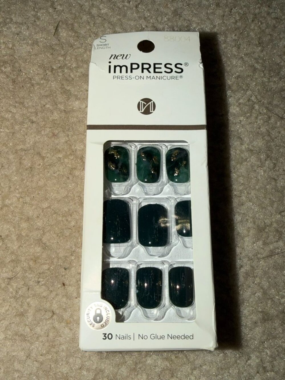 NWT imPRESS Press-On Manicure Set in Stone Short Length Green Marble
